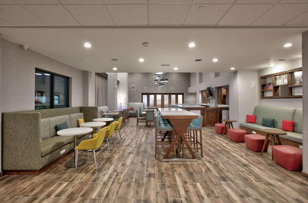 Hampton Inn & Suites Dalhart Interiør billede